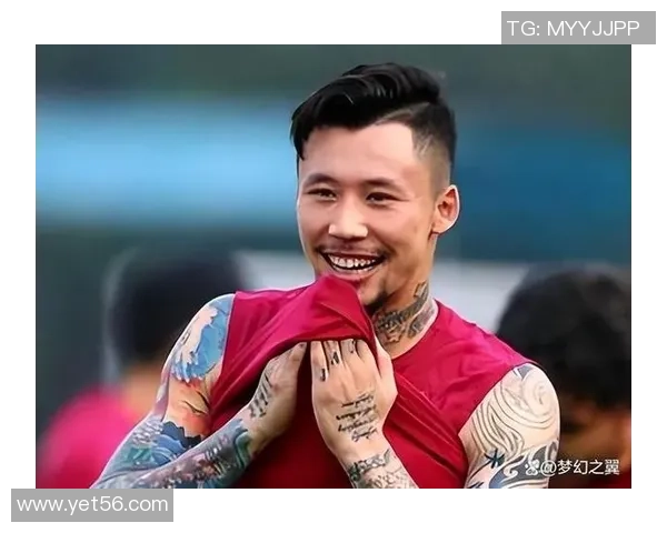 足球球星佩戴耳钉背后的时尚潮流与文化意义解析